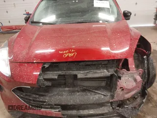 2022 Ford Escape SE z VIN 1FMCU9G66NUB13365, wystawiony jako IAAI lot #41420034 z przebiegiem 24 286 mil mil oraz . Historia ofert i sprzedaży dostępna na DreamBid. Obrazek 6.