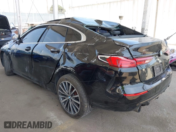 2021 BMW 2 Series 228i xDrive z VIN WBA73AK05M7G55714, wystawiony jako IAAI lot #42096309 z przebiegiem 62 320 mil mil oraz . Historia ofert i sprzedaży dostępna na DreamBid. Obrazek 3.