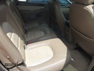 2004 Ford Explorer z VIN 1FMDU84W84UA81911, wystawiony jako IAAI lot #42536003 z przebiegiem 360 120 mil mil oraz . Historia ofert i sprzedaży dostępna na DreamBid. Obrazek 8.
