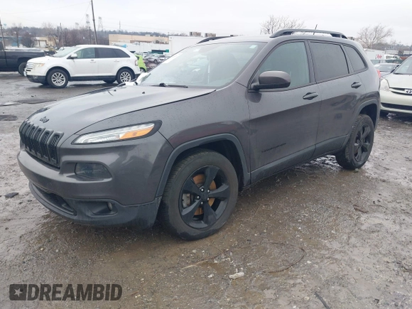 2018 Jeep Cherokee Latitude with VIN 1C4PJMCX4JD517792, listed as a IAAI auction lot 41524331 with Not provided miles and . Bid and sale history available at DreamBid. Image 16.