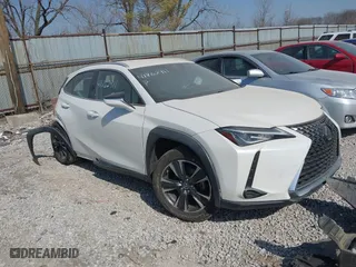2019 Lexus UX with VIN JTHY3JBH4K2014881, listed as a IAAI auction lot 41762911 with 44,547 mi miles. Bid and sale history available at carsss.com. Image 1.