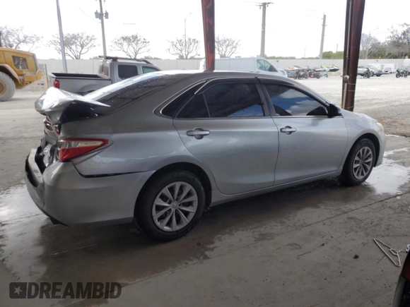 2015 Toyota Camry XLE with VIN 4T1BF1FK6FU057211, listed as a Copart auction lot 54136915 with 120,813 mi miles and Salvage Title. Bid and sale history available at carsss.com. Image 3.