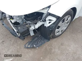 2023 Toyota Corolla LE z VIN JTDB4MEE9P3001116, wystawiony jako IAAI lot #41512246 z przebiegiem 27 882 mil mil oraz . Historia ofert i sprzedaży dostępna na DreamBid. Obrazek 6.