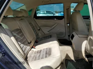 2014 Volkswagen Passat SEL Premium with VIN 1VWCN7A32EC018096, listed as a Copart auction lot 56972805 with 118,515 mi miles and Non repairable. Bid and sale history available at DreamBid. Image 10.