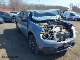 2024 Ford Maverick LARIAT with VIN 3FTTW8M30RRA15545, listed as a IAAI auction lot 41800589 with 12,071 mi miles. Bid and sale history available at carsss.com. Image 17.