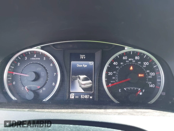 2015 Toyota Camry XLE with VIN 4T1BF1FK6FU046922, listed as a IAAI auction lot 41967284 with 82,487 mi miles and . Bid and sale history available at DreamBid. Image 7.