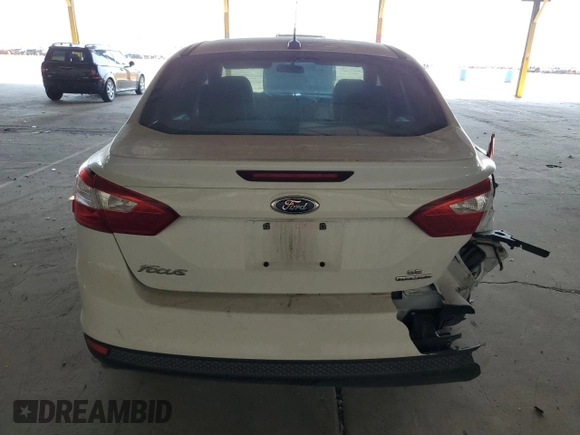2013 Ford Focus SE z VIN 1FADP3F23DL222405, wystawiony jako Copart lot #54747795 z przebiegiem 88 472 mil mil oraz Szkody całkowita. Historia ofert i sprzedaży dostępna na DreamBid. Obrazek 6.