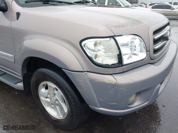 2002 Toyota Sequoia Limited with VIN 5TDZT38A52S117036, listed as a IAAI auction lot 41552478 with 275,583 mi miles. Bid and sale history available at carsss.com. Image 14.