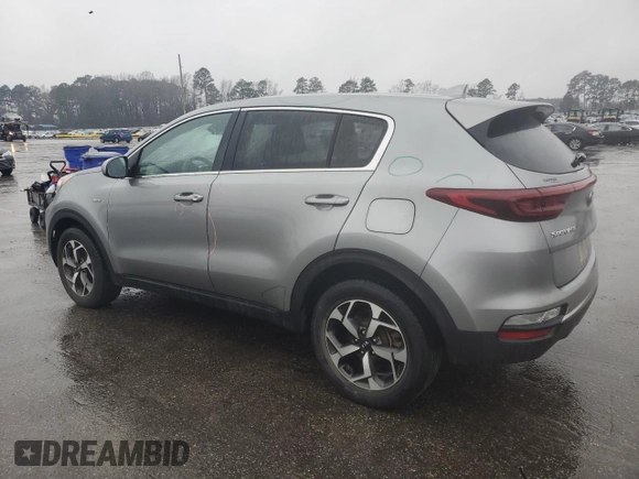2020 Kia Sportage LX z VIN KNDPMCAC6L7650962, wystawiony jako Copart lot #42607465 z przebiegiem 56 021 mil mil oraz Szkoda całkowita • Salvage title. Historia ofert i sprzedaży dostępna na DreamBid. Obrazek 2.