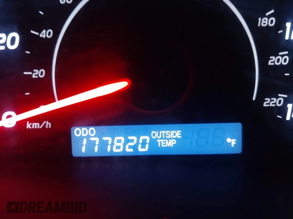 2011 Toyota Camry LE z VIN 4T1BF3EK0BU772878, wystawiony jako IAAI lot #42264913 z przebiegiem 177 820 mil mil oraz . Historia ofert i sprzedaży dostępna na DreamBid. Obrazek 15.
