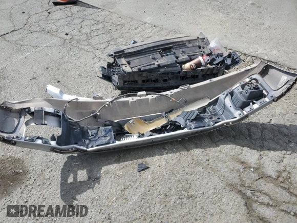 2019 Ford F-150 XL with VIN 1FTEW1CP3KKE38442, listed as a Copart auction lot 50434425 with 83,099 mi miles and Salvage title. Bid and sale history available at DreamBid. Image 14.