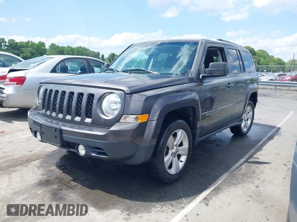 2015 Jeep Patriot Latitude z VIN 1C4NJPFB8FD419929, wystawiony jako IAAI lot #42315972 z przebiegiem 176 735 mil mil oraz . Historia ofert i sprzedaży dostępna na DreamBid. Obrazek 17.
