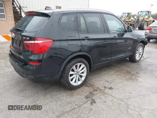 2015 BMW X3 xDrive28i z VIN 5UXWX9C53F0D57118, wystawiony jako IAAI lot #41476820 z przebiegiem 106 036 mil mil oraz . Historia ofert i sprzedaży dostępna na DreamBid. Obrazek 4.