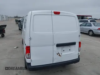 2019 Nissan NV200 S z VIN 3N6CM0KN6KK698911, wystawiony jako IAAI lot #41446778 z przebiegiem 52 558 mil mil oraz . Historia ofert i sprzedaży dostępna na DreamBid. Obrazek 16.