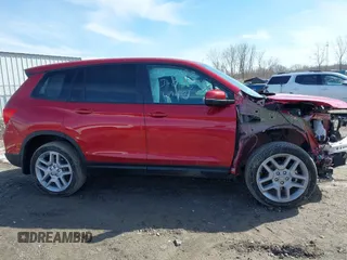2025 Honda Passport EX-L z VIN 5FNYF8H51SB003901, wystawiony jako IAAI lot #41847738 z przebiegiem 2882 mil mil oraz . Historia ofert i sprzedaży dostępna na DreamBid. Obrazek 14.