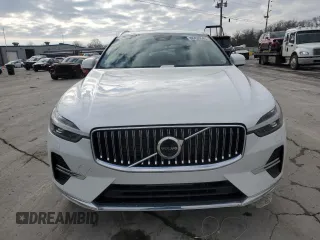 2023 Volvo XC60 Plus Bright Theme with VIN YV4L12RN9P1321783, listed as a Copart auction lot 88428545 with 16,395 mi miles and Salvage Title. Bid and sale history available at carsss.com. Image 5.