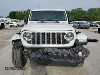 2024 Jeep Wrangler Sahara z VIN 1C4PJXEG8RW264328, wystawiony jako Copart lot #57106615 z przebiegiem 14 890 mil mil oraz Szkoda całkowita • Salvage title. Historia ofert i sprzedaży dostępna na DreamBid. Obrazek 5.