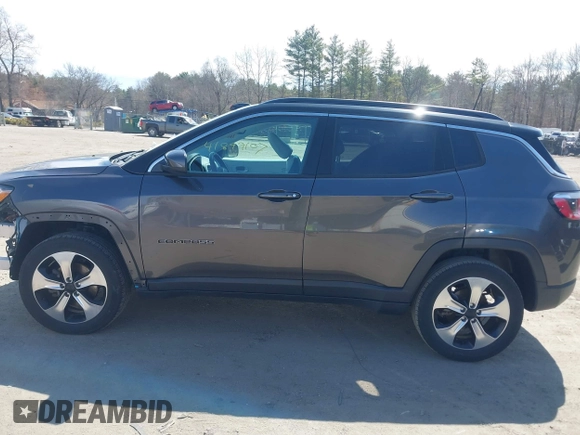 2020 Jeep Compass Latitude z VIN 3C4NJDBB3LT148966, wystawiony jako IAAI lot #41899107 z przebiegiem 35 782 mil mil oraz . Historia ofert i sprzedaży dostępna na DreamBid. Obrazek 15.