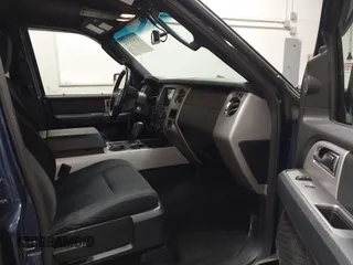 2017 Ford Expedition EL XLT with VIN 1FMJK1JT6HEA78371, listed as a IAAI auction lot 41949302 with 84,919 mi miles. Bid and sale history available at carsss.com. Image 5.