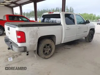 2011 Chevrolet Silverado 1500 LT with VIN 3GCPKSE34BG333288, listed as a IAAI auction lot 42130526 with 161,278 mi miles and . Bid and sale history available at DreamBid. Image 4.