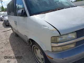1999 Chevrolet Astro z VIN 1GNDM19W0XB116548, wystawiony jako IAAI lot #41943530 z przebiegiem 124 735 mil mil oraz . Historia ofert i sprzedaży dostępna na DreamBid. Obrazek 6.