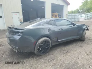 2017 Chevrolet Camaro 1SS z VIN 1G1FE1R72H0211867, wystawiony jako Copart lot #59097675 z przebiegiem 52 464 mil mil oraz Czysty tytuł • Clean title. Historia ofert i sprzedaży dostępna na DreamBid. Obrazek 3.