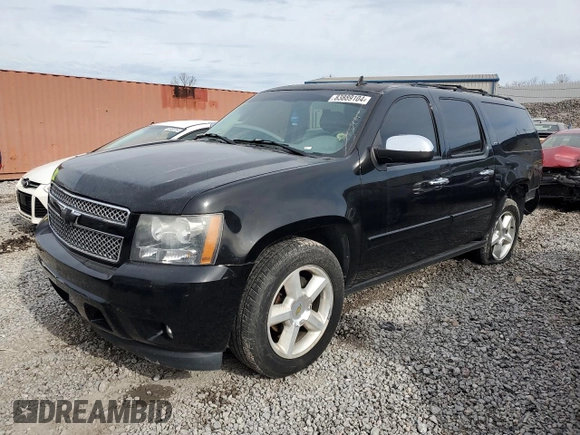 2008 Chevrolet Suburban 3LT z VIN 1GNFC16J28J158036, wystawiony jako Copart lot #83889104 z przebiegiem 189 822 mil mil oraz Szkoda całkowita • Salvage title. Historia ofert i sprzedaży dostępna na DreamBid. Obrazek 1.