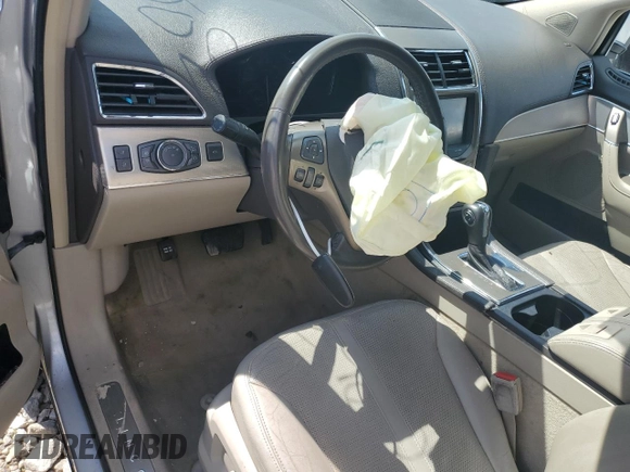 2011 Lincoln MKX z VIN 2LMDJ8JK6BBJ08962, wystawiony jako Copart lot #54329225 z przebiegiem 183 883 mil mil oraz Szkoda całkowita • Salvage title. Historia ofert i sprzedaży dostępna na DreamBid. Obrazek 8.