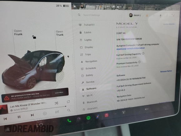 2025 Tesla Model Y Long Range with VIN 7SAYGDED6SF228626, listed as a Copart auction lot 47654525 with 2,087 mi miles and Salvage Title. Bid and sale history available at DreamBid. Image 9.