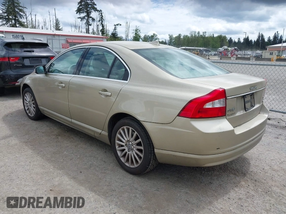 2007 Volvo S80 I6 z VIN YV1AS982871016440, wystawiony jako IAAI lot #42218817 z przebiegiem 96 462 mil mil oraz . Historia ofert i sprzedaży dostępna na DreamBid. Obrazek 3.