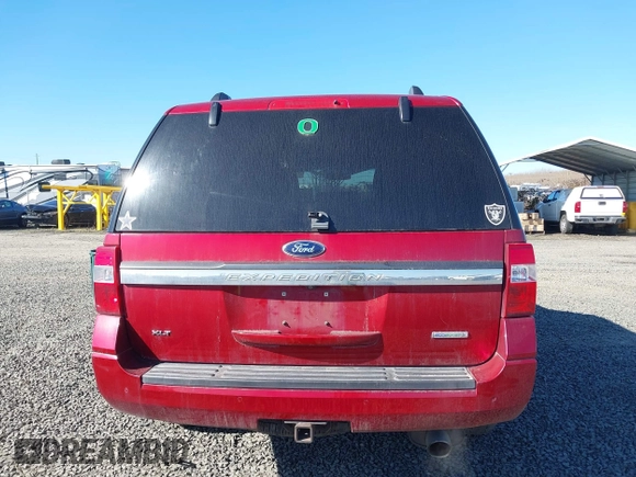 2015 Ford Expedition XLT z VIN 1FMJU1JT3FEF15203, wystawiony jako IAAI lot #41671209 z przebiegiem 135 849 mil mil oraz . Historia ofert i sprzedaży dostępna na DreamBid. Obrazek 17.