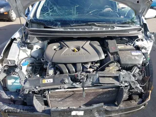 2012 Hyundai Elantra GLS with VIN KMHDH4AE6CU460641, listed as a IAAI auction lot 41926289 with 1 mi miles. Bid and sale history available at carsss.com. Image 10.