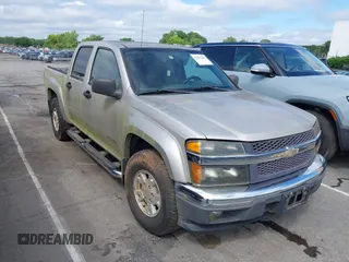 2005 Chevrolet Colorado 1SE LS Z71 z VIN 1GCDS136X58150661, wystawiony jako IAAI lot #42381181 z przebiegiem 246 262 mil mil oraz . Historia ofert i sprzedaży dostępna na DreamBid. Obrazek 1.