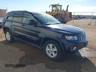 2014 Jeep Grand Cherokee Laredo with VIN 1C4RJEAGXEC206879, listed as a IAAI auction lot 41073934 with 160,457 mi miles. Bid and sale history available at carsss.com. Image 1.