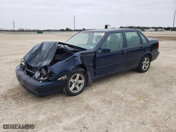 1998 Volvo S70 with VIN YV1LS5572W1508476, listed as a Copart auction lot 45395075 with 126,446 mi miles and Salvage Title. Bid and sale history available at carsss.com. Image 1.