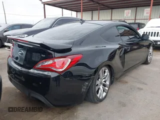 2014 Hyundai Genesis Coupe 3.8 Ultimate with VIN KMHHU6KJ9EU117703, listed as a IAAI auction lot 41486814 with 163,365 mi miles. Bid and sale history available at carsss.com. Image 4.