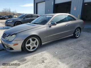 2004 Mercedes-Benz CLK-Class 5.0L with VIN WDBTJ75J74F078832, listed as a Copart auction lot 47450935 with 213,892 mi miles and Salvage Title. Bid and sale history available at carsss.com. Image 1.