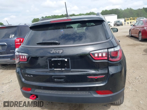 2022 Jeep Compass Trailhawk with VIN 3C4NJDDB8NT114134, listed as a IAAI auction lot 42428245 with 34,589 mi miles and . Bid and sale history available at DreamBid. Image 16.