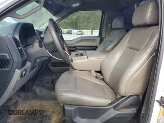 2020 Ford F-150 XL with VIN 1FTMF1C54LKD52729, listed as a Copart auction lot 52511365 with 165,123 mi miles and Clean Title. Bid and sale history available at carsss.com. Image 7.