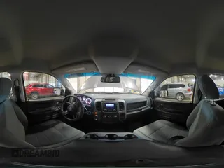 2016 Ram 1500 Express z VIN 1C6RR7FG4GS364387, wystawiony jako Copart lot #50474305 z przebiegiem 159 848 mil mil oraz Szkoda całkowita • Salvage title. Historia ofert i sprzedaży dostępna na DreamBid. Obrazek 13.