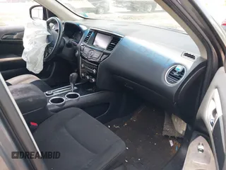2016 Nissan Pathfinder S with VIN 5N1AR2MMXGC621351, listed as a IAAI auction lot 42612560 with 226,622 mi miles and . Bid and sale history available at DreamBid. Image 5.