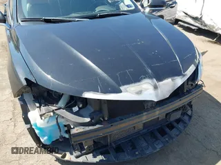 2013 Lincoln MKZ with VIN 3LN6L2J99DR817219, listed as a IAAI auction lot 42503896 with 98,757 mi miles and . Bid and sale history available at DreamBid. Image 15.