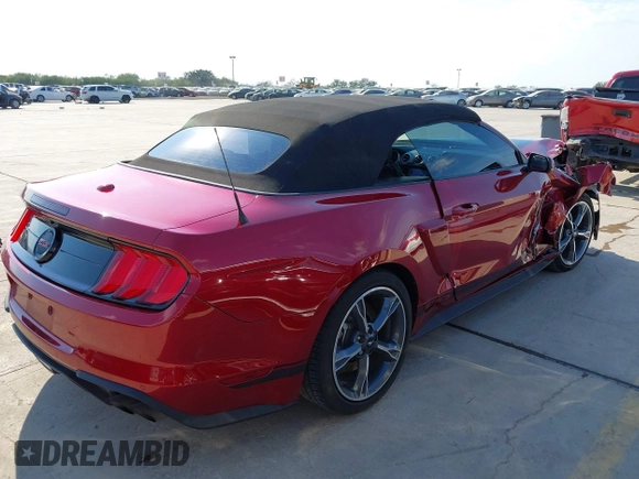 2022 Ford Mustang GT Premium with VIN 1FATP8FF9N5111083, listed as a IAAI auction lot 40526138 with 24,400 mi miles. Bid and sale history available at carsss.com. Image 4.
