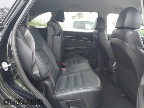 2018 Kia Sorento EX with VIN 5XYPH4A53JG420520, listed as a IAAI auction lot 42172038 with 79,899 mi miles and . Bid and sale history available at DreamBid. Image 8.