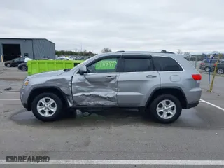 2014 Jeep Grand Cherokee Laredo with VIN 1C4RJFAG6EC230568, listed as a IAAI auction lot 41914990 with 137,214 mi miles. Bid and sale history available at carsss.com. Image 14.