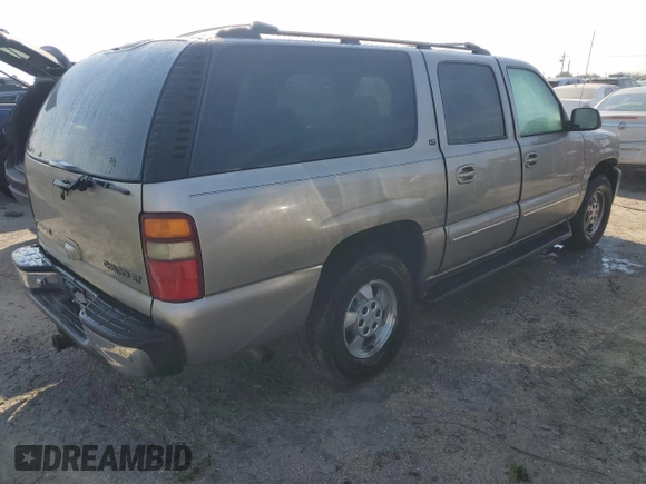2000 Chevrolet Suburban LT with VIN 3GNFK16T6YG158157, listed as a Copart auction lot 74214084 with 190,105 mi miles and Non Repairable. Bid and sale history available at carsss.com. Image 3.