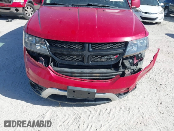 2018 Dodge Journey Crossroad with VIN 3C4PDDGG3JT388407, listed as a IAAI auction lot 40769065 with 147,997 mi miles and . Bid and sale history available at DreamBid. Image 6.