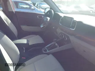 2022 Hyundai Venue Limited with VIN KMHRC8A38NU203025, listed as a IAAI auction lot 42714936 with 10,494 mi miles and . Bid and sale history available at DreamBid. Image 5.