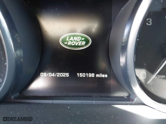 2015 Land Rover Range Rover Sport HSE with VIN SALWG2VF2FA609763, listed as a IAAI auction lot 42002098 with 150,198 mi miles. Bid and sale history available at carsss.com. Image 7.