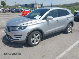2015 Lincoln MKC with VIN 5LMCJ2A94FUJ16038, listed as a IAAI auction lot 42057400 with 102,848 mi miles. Bid and sale history available at carsss.com. Image 17.